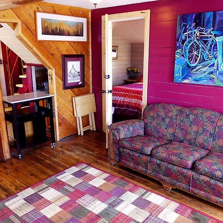 Mountain Thyme Getaway 호텔 Barkerville 외부 사진