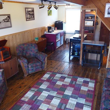Mountain Thyme Getaway 호텔 Barkerville 외부 사진