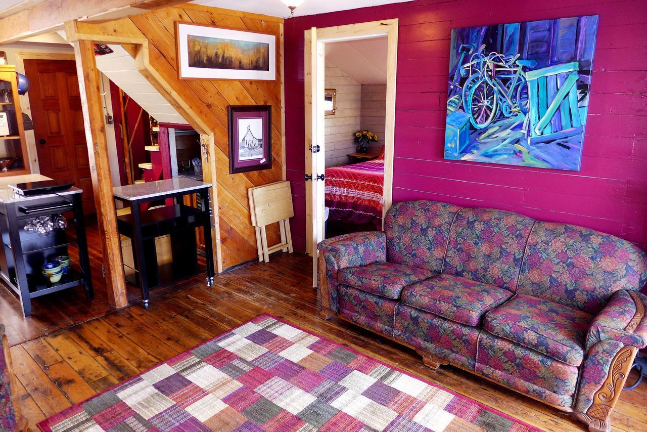 Mountain Thyme Getaway 호텔 Barkerville 외부 사진