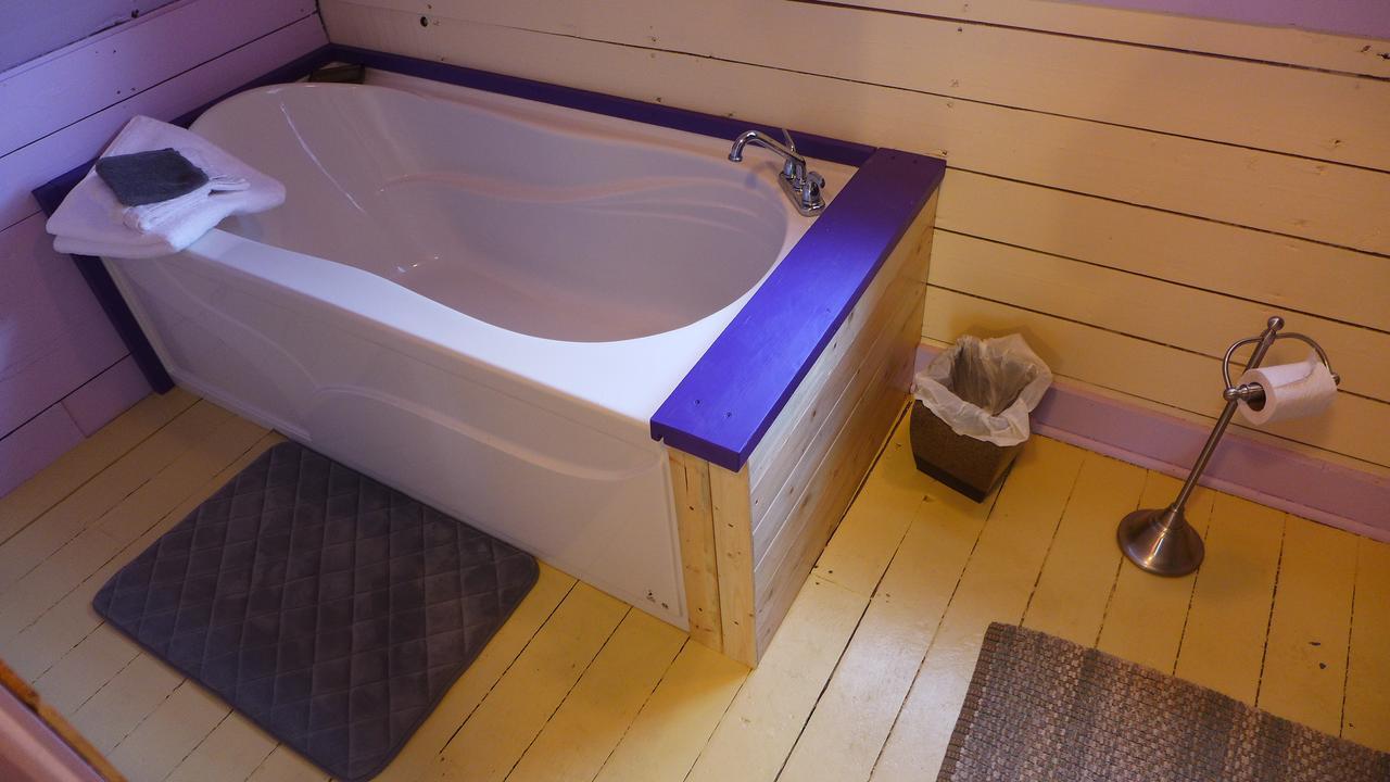 Mountain Thyme Getaway 호텔 Barkerville 외부 사진